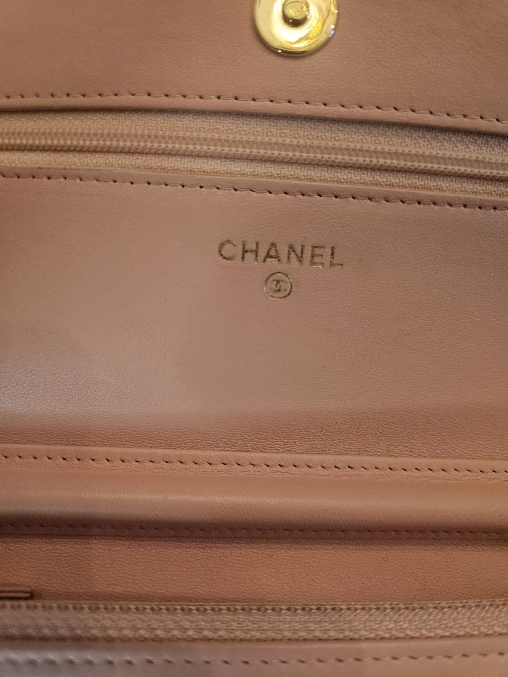 CHANEL 100% authentic